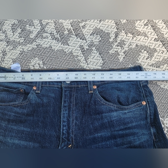 LEVI'S 505 36X34 Men's Denim Jean, Straight Leg, Classic Regular Fit - Picture 9 of 10